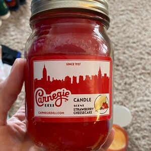 Carnegie Deli Strawberry Cheesecake Candle